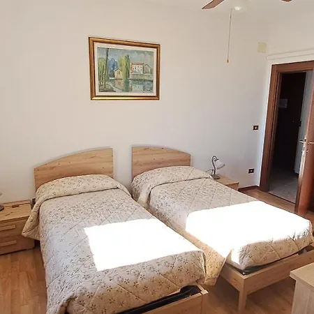 La Pioppa Agriturismo Farm stay *